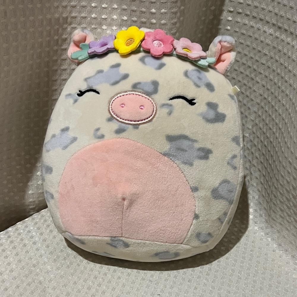 Squishmallows 8” Rosie the Spotted Pig with Flower Crown